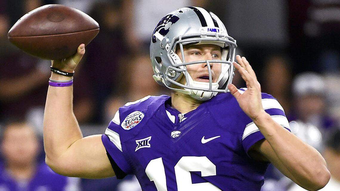 Kansas State quarterback Jesse Ertz throws a pass against Texas A&M during the first half of the Texas Bowl NCAA college football game Wednesday, Dec. 28, 2016, in Houston. (AP Photo/Eric Christian Smith)