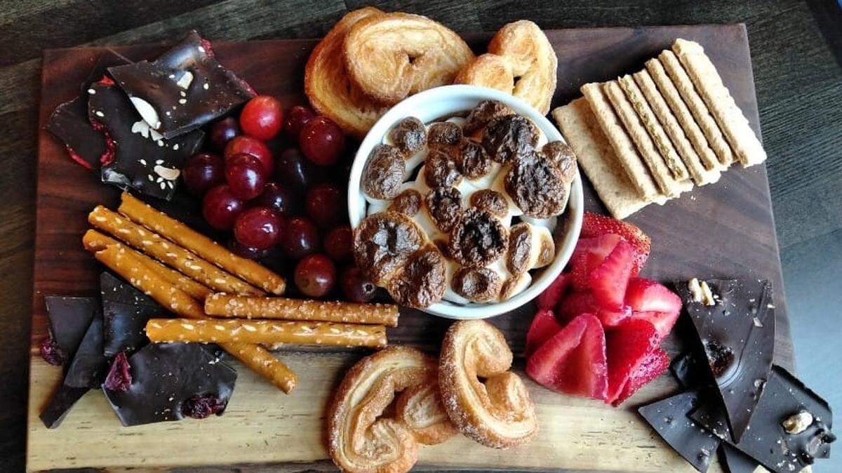 “Choc-uterie boards,” the dessert version of a charcuterie board, is a specialty at the new Alzavino Wine Tavern in Delano.