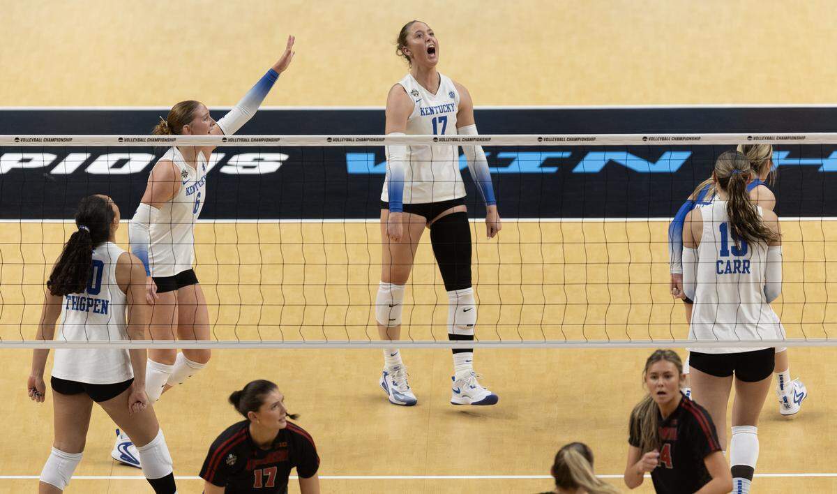 Kentucky outside hitter and Topeka native Brooklyn DeLeye lets out a yell during the second set of their semifinal match against Wisconsin at the NCAA Volleyball Championship on Thursday night at the T-Mobile Center.