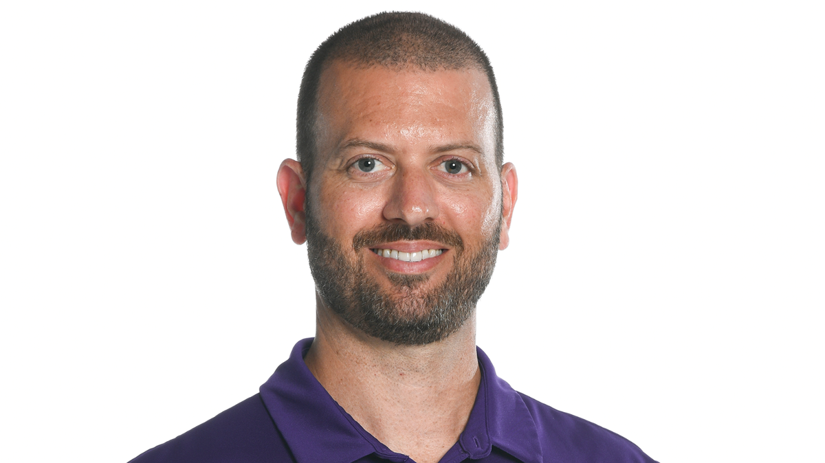 New Kansas State volleyball coach Jason Mansfield