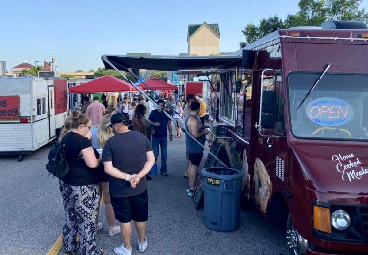 A new food truck rally that happens on Final Friday’s at the Wichita Boathouse is filling the gap left by the absence of Wichita’s former mainstays: Food Trucks at the Fountain and Night at the Fountains.