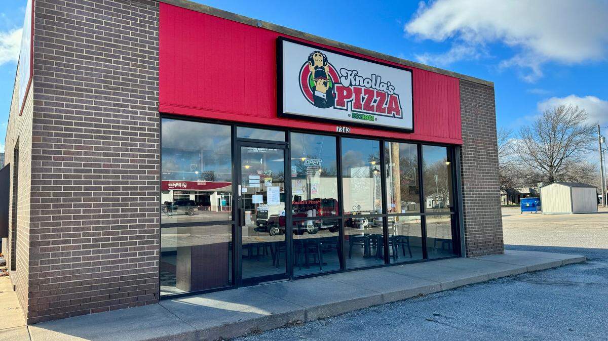 The Knolla’s Pizza at Central and Ridge will move to a new west-side spot sometime next year.