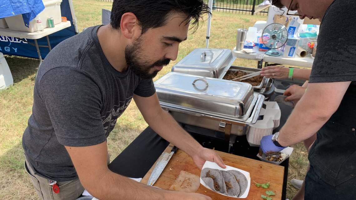 Wichita restaurants start programs to feed healthcare, hospitality workers for free