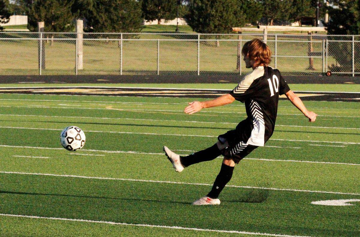 Bliss started playing soccer as a child and picked up football as a freshman in high school. (Sept. 18, 2018)