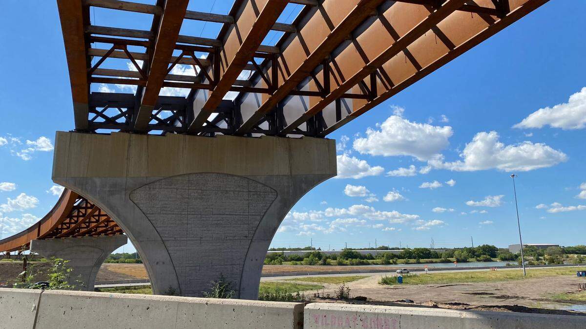 Work on new interchange at North Junction, I-135 and I-235 north of Wichita in August 2022