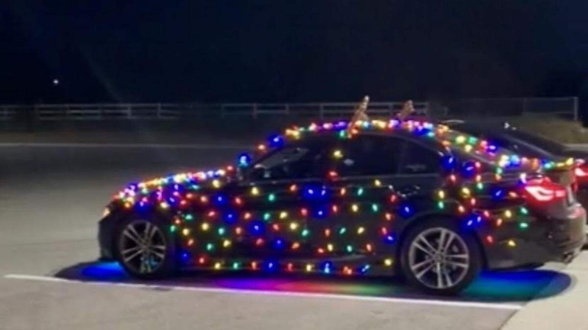 This car decked out in Christmas lights was spotted at Botanica. But is this trend legal?