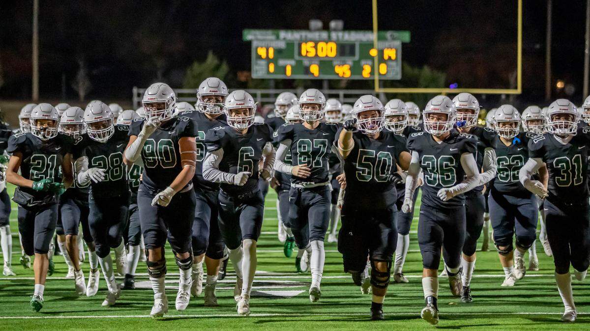 The Derby football team is back in the Class 6A quarterfinals after a 76-28 win over Lawrence on Friday.