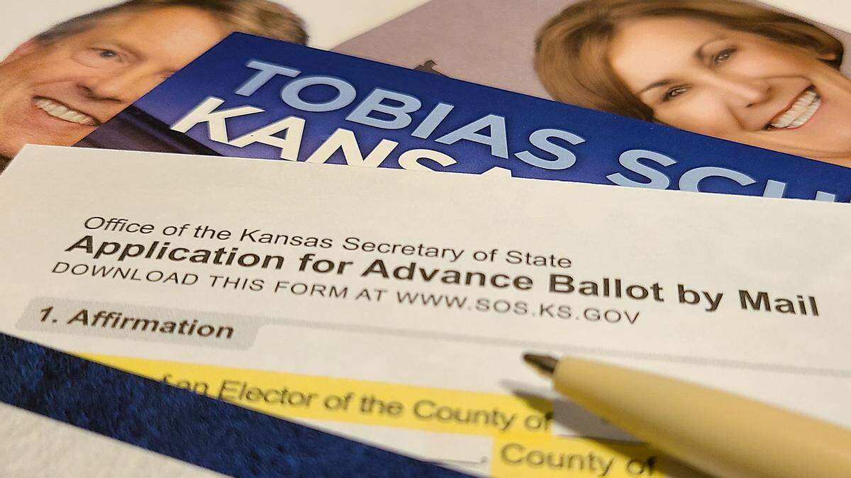 Advance mail-in ballot applications were at the center of a lawsuit challenging the constitutionality of a 2021 Kansas law.