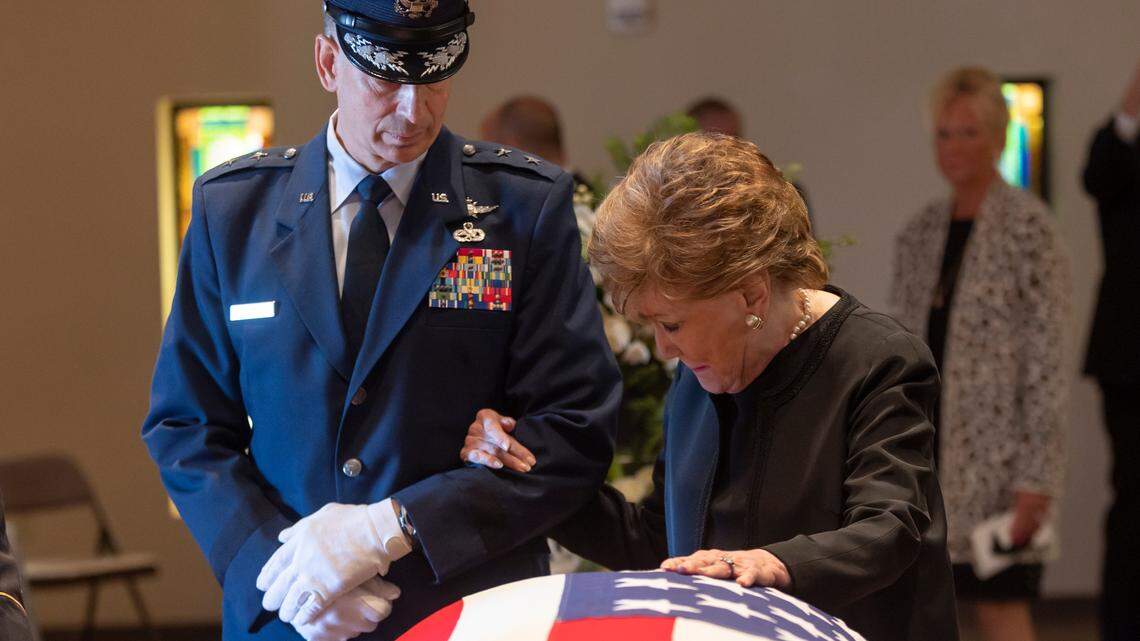 ‘Heaven will look a lot like Kansas’: Bob Dole makes final homecoming to Russell