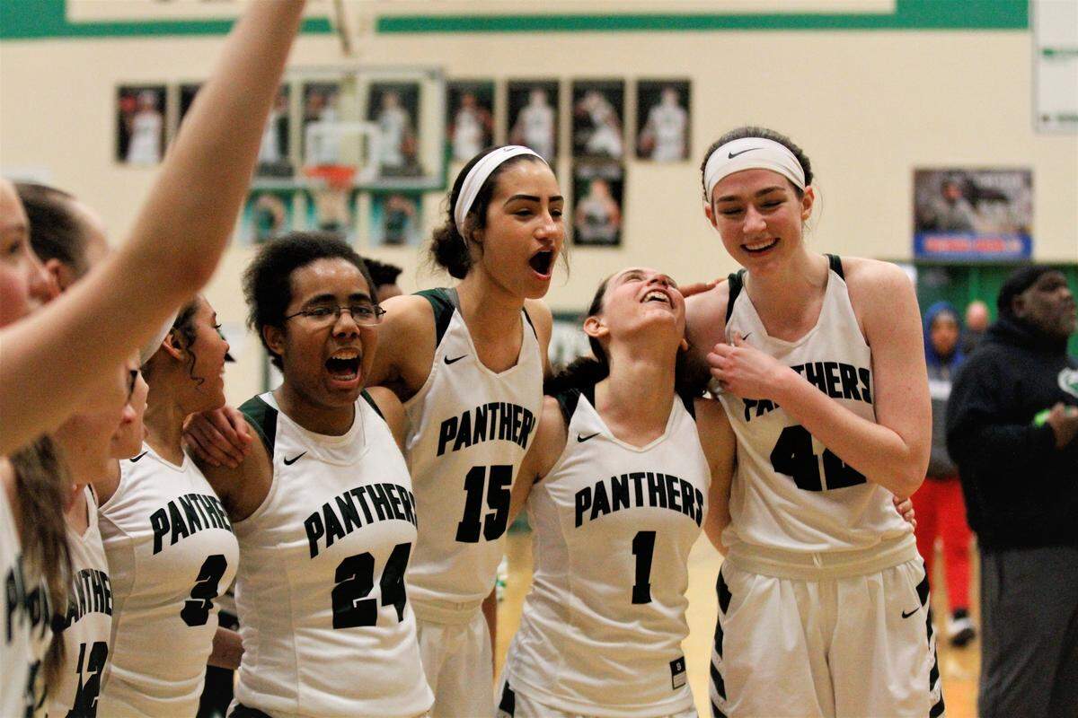 Derby’s Tor’e Alford, Jaidyn Schomp, Sydney Nilles and Kennedy Brown
