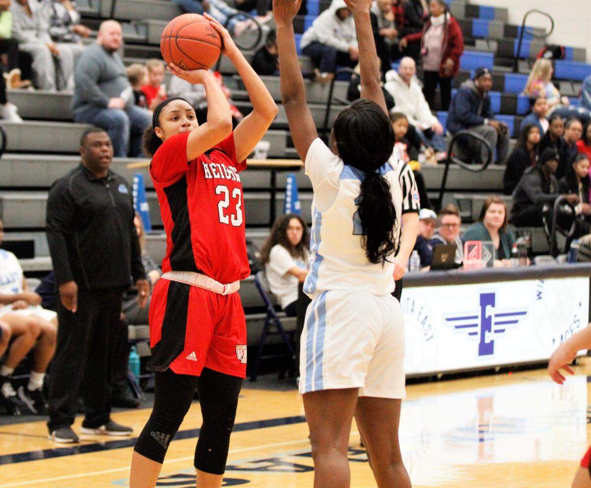 Wichita Heights’ Zyanna Walker