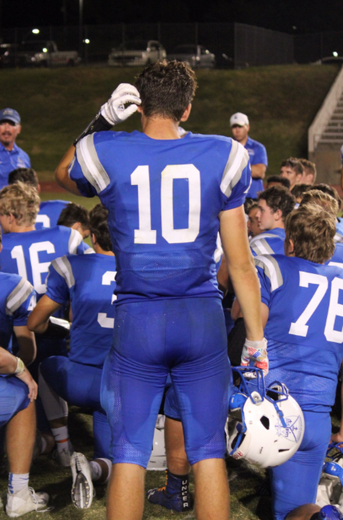 Kapaun Mt. Carmel football defenive back Scott Valentas.png