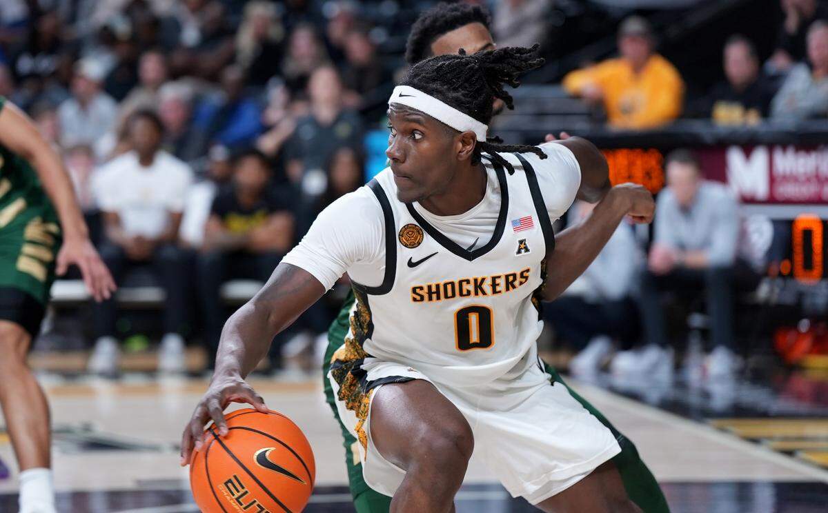 Wichita State’s Karon Boyd with the ball in the second half against Charlotte.