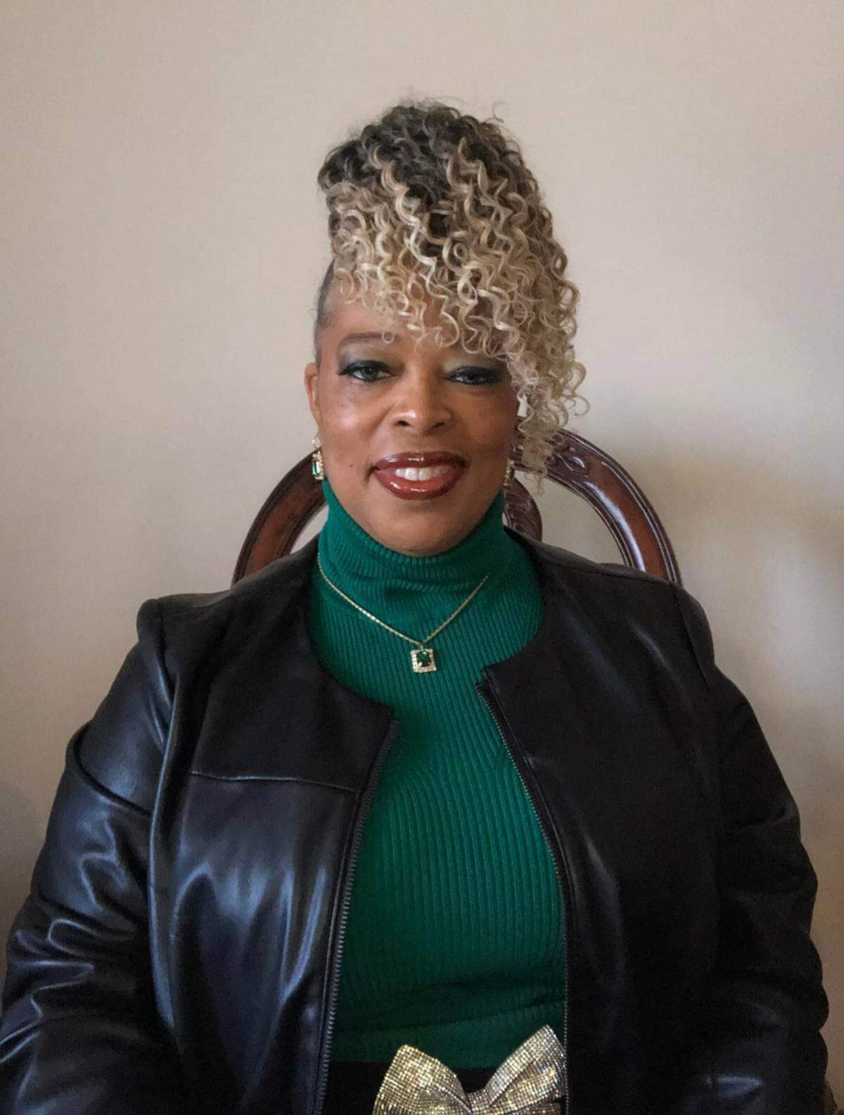 Sabrina Woods Henry Freeman was known for having a lot of different hairstyles, including some that almost made her look like another person. She also was known for her general style and love of fashion.