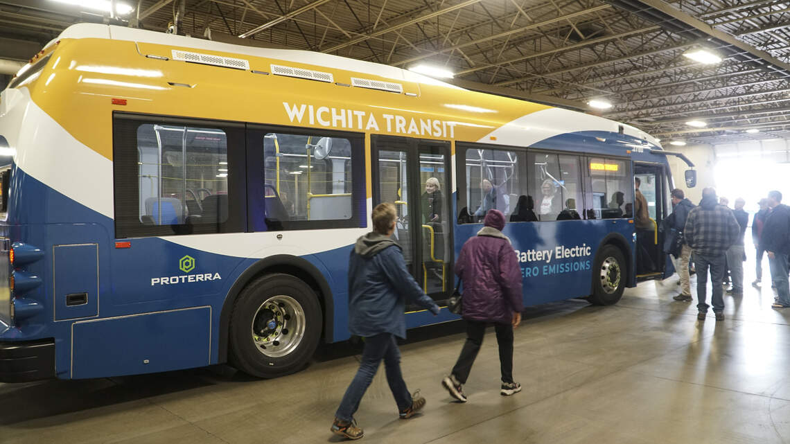 Electric transit buses come to Wichita, the first in Kansas | Wichita Eagle