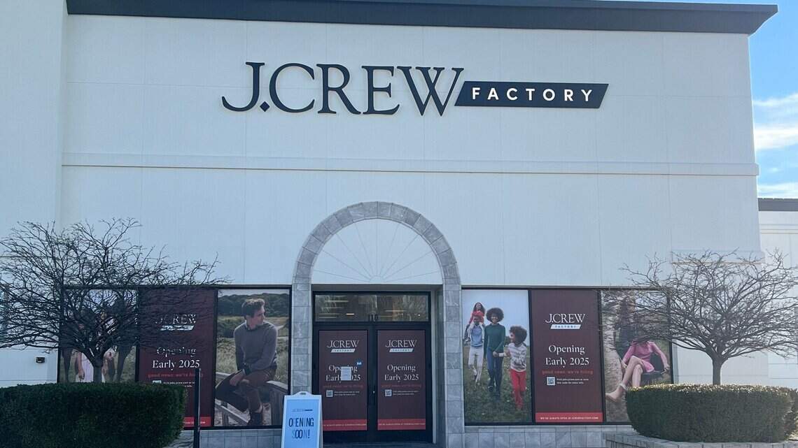 Columbia’s busy Harbison to get new location of this fashionable clothing store