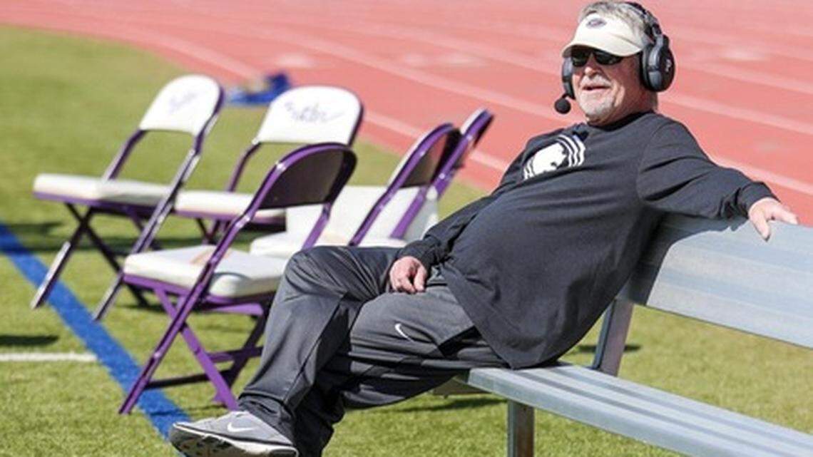 ‘More than a coach’: Butler community mourns passing of football legend Steve Braet