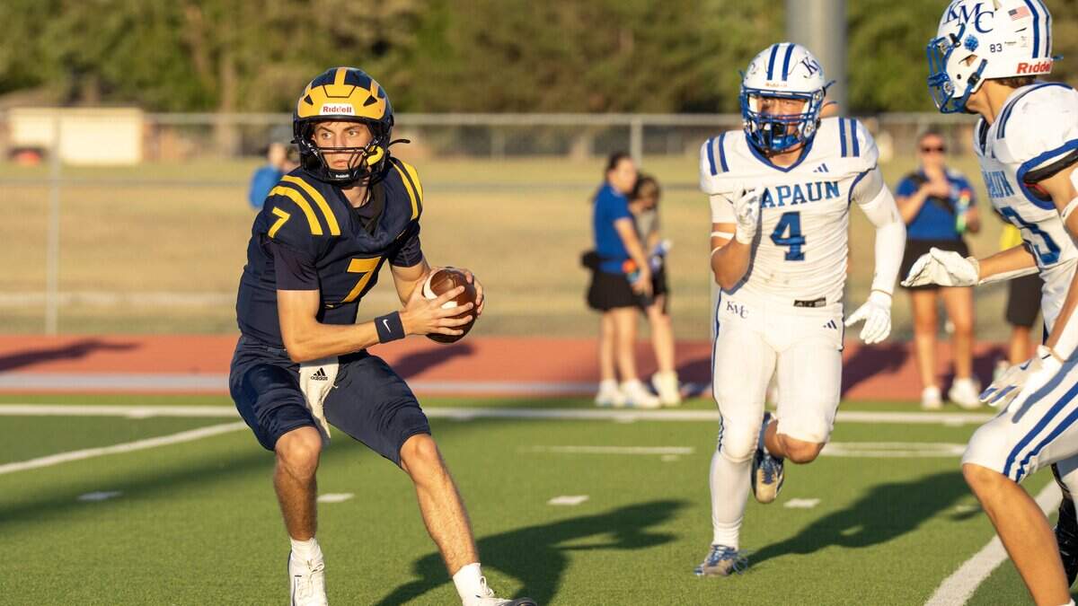 Kansas high school football scores: Wichita-area Week 2 results from Friday