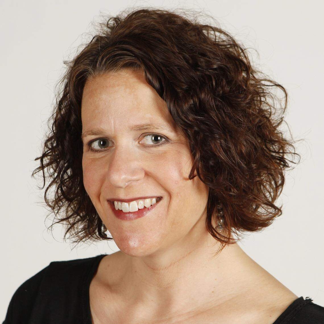 Profile Image of Denise Neil