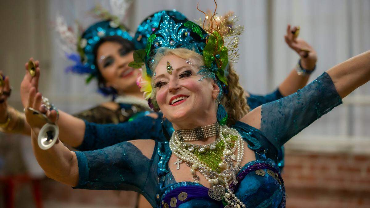 Alexandra Wolf, instructor of Mayari Dance Collective, an American Tribal Style¨ belly dance troupe with Amira Dance Productions rehearses for the studio’s 45th annual show on March 7 at the Crown Uptown Theatre.