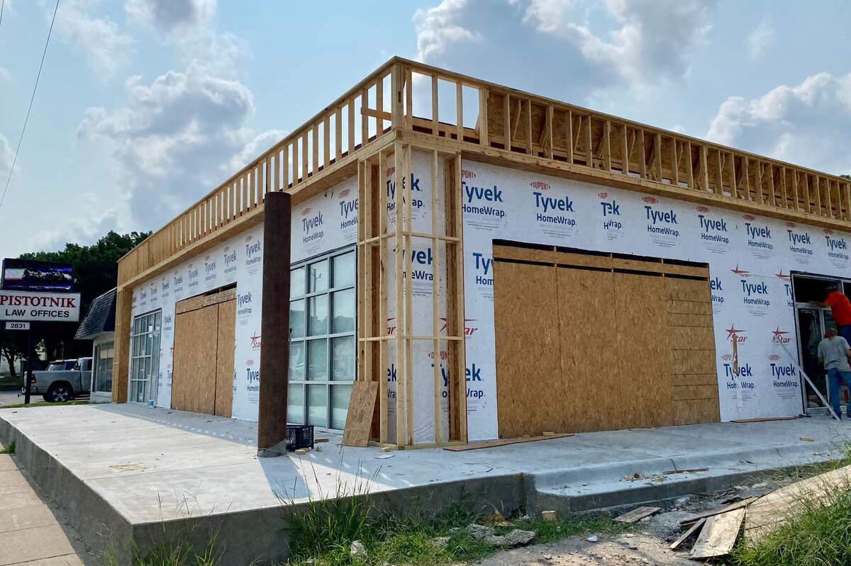 A building just to the west of Central and Hillside and just to the east of shipping container mall Revolutsia will soon be home to a new taco and tequila bar.