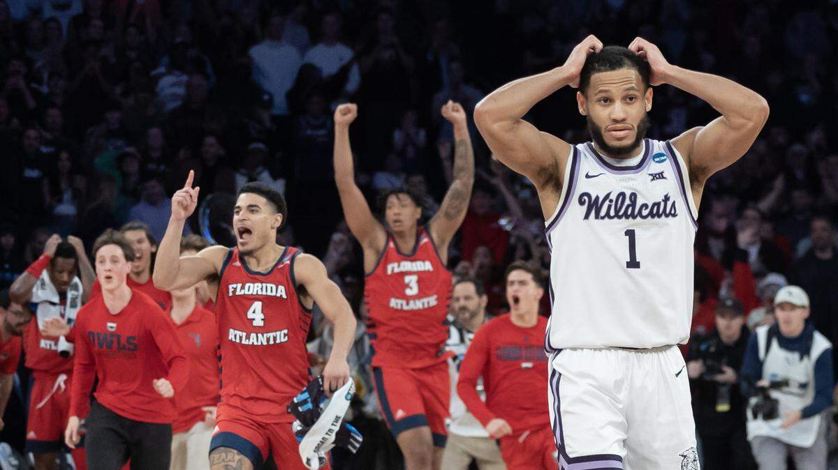 Kansas State’s Markquis Nowell reacts after Kansas State can’t get off a possible game-tying shot at the end of regulation against Florida Atlantic at Madison Square Garden on Saturday night.