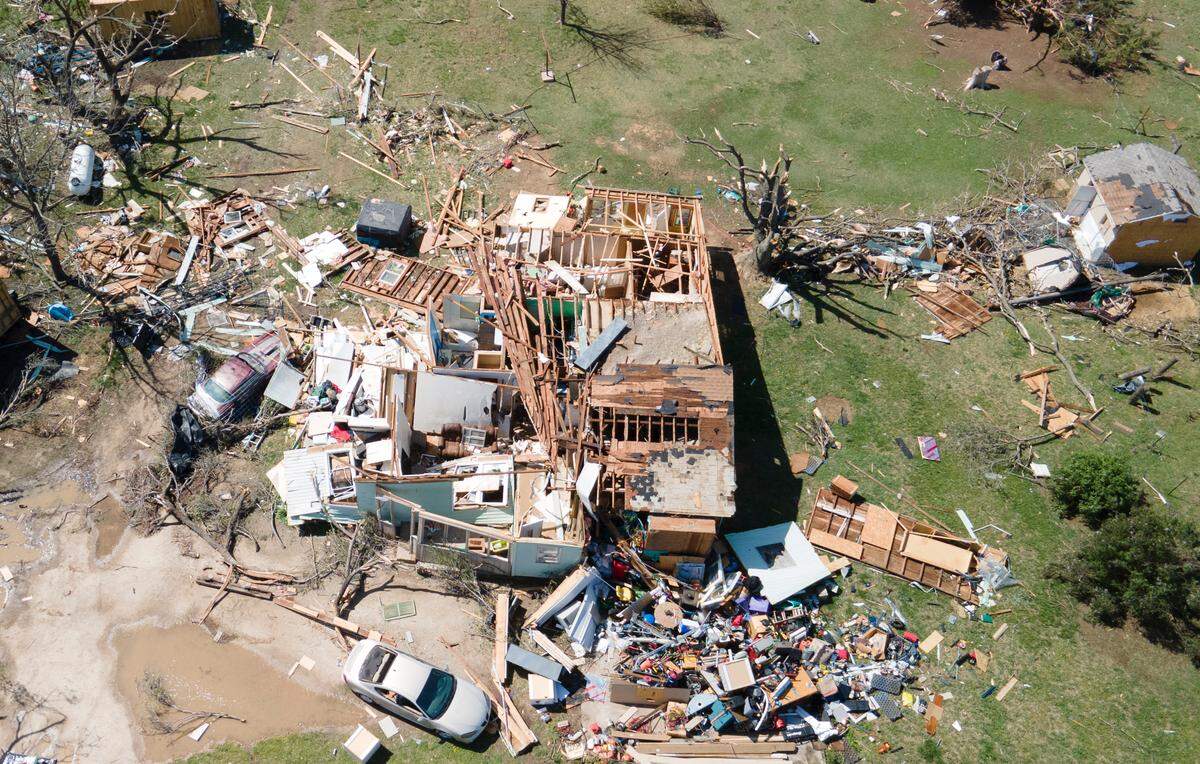 A tornado hit Ron Bradford’s home near 31st Street South and 137th Street East on April 29, 2022. (April 30, 2022)