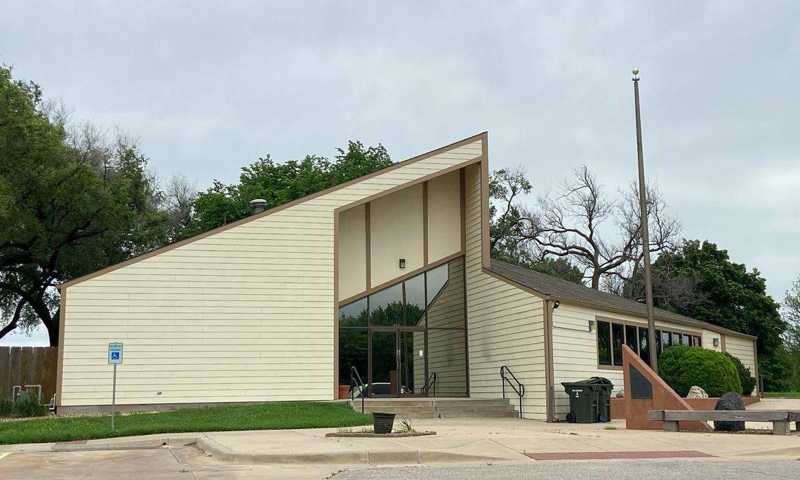 The clubhouse of the former Clapp Golf Course is being leased out for $300 a month to a disc golf entreprenuer following the closure of the course to traditional golf.