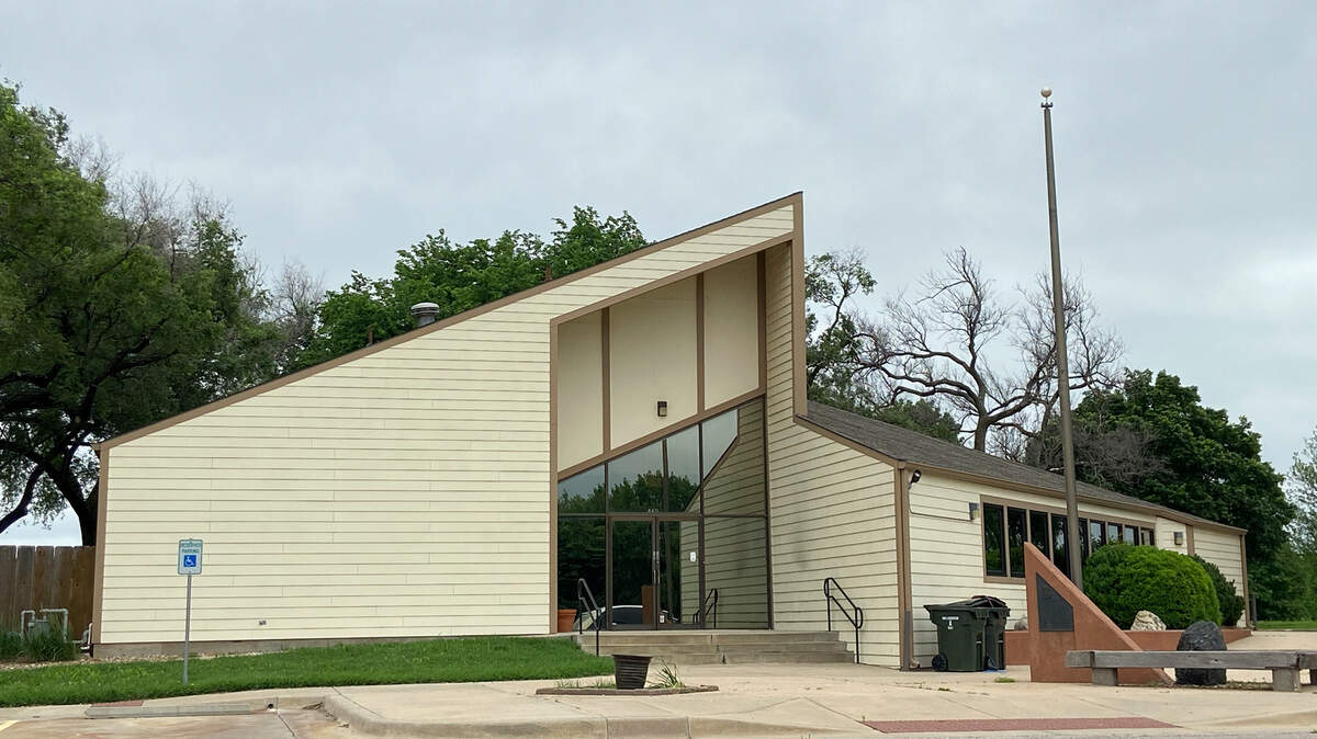 The clubhouse of the former Clapp Golf Course in south Wichita. What to do with the closed down course is a big issue in the District 3 City Council race.