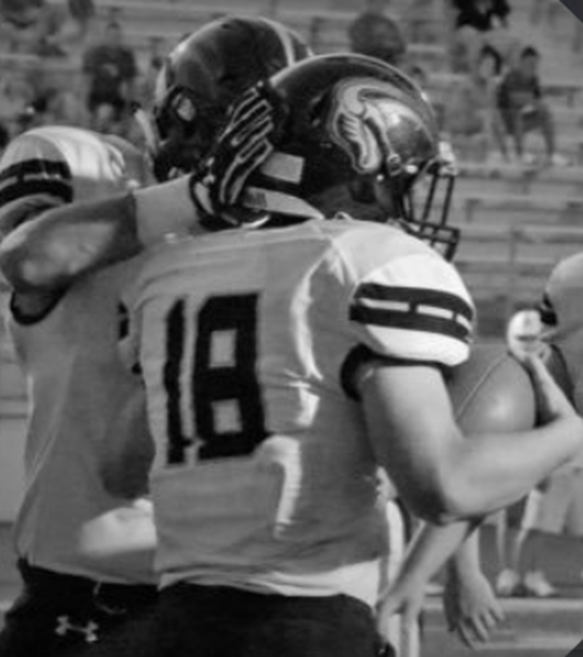 Maize South running back Mason Edwards had a monster day in the Mavericks’ senior night win over Wichita North.