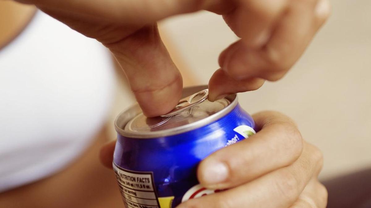 A new Harvard study suggests that woman who drink sugary beverages while pregnant are more likely to have kids diagnosed with asthma.