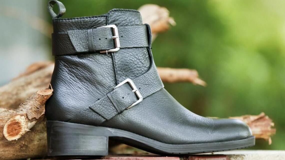 Adventures in shopping: New Year’s sale a sight to behold