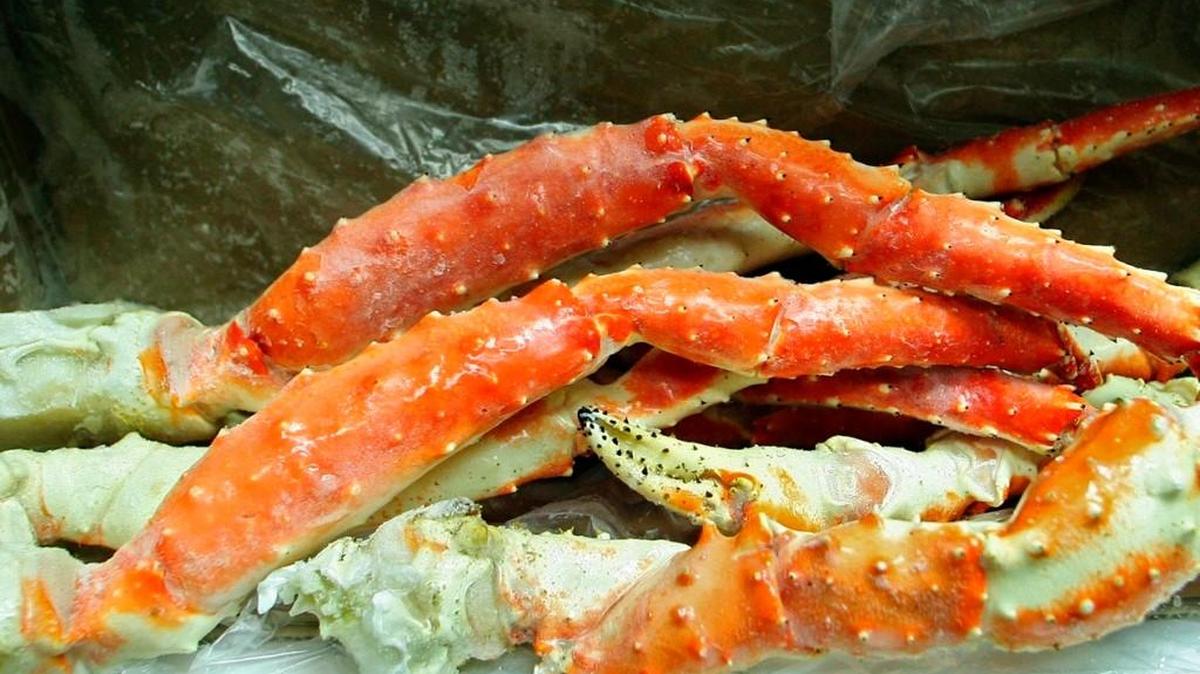 Pick up some king crab legs and turn Valentine’s Day dinner into a surf-and-turf event.