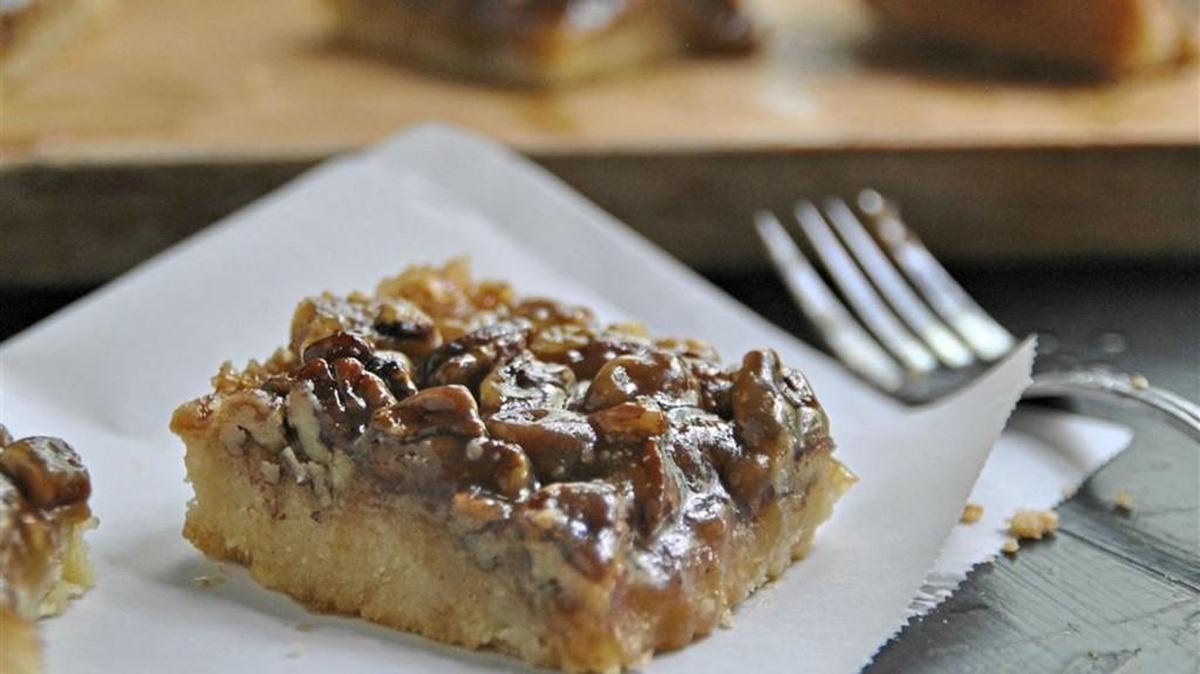 Maple-Pecan Squares