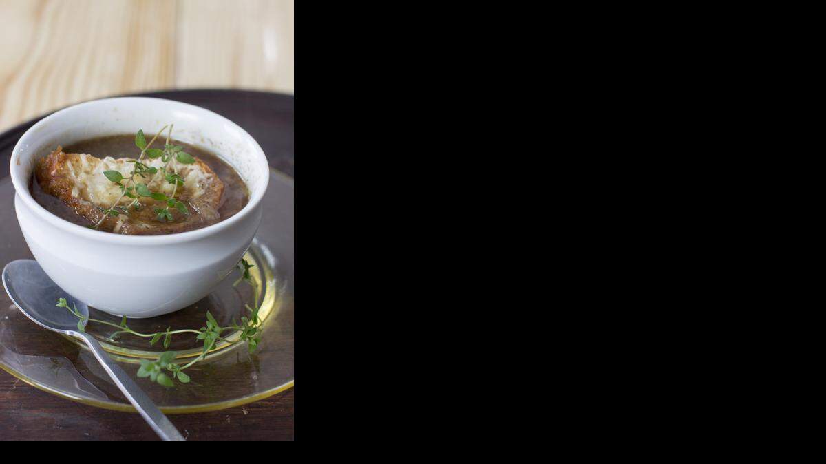 
The humble onion is one the most common aromatic vegetables, popping up in so many ways across so many cuisines. 
