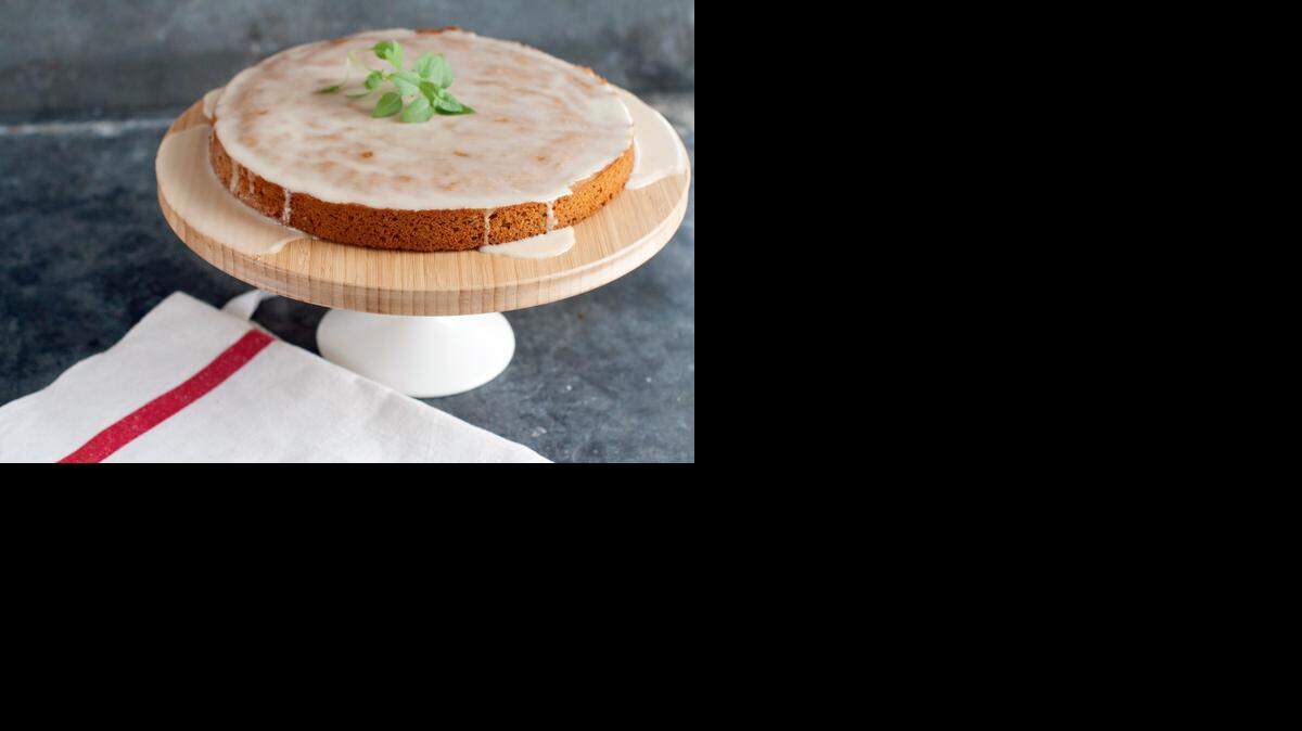 
Honey applesauce snack cake with orange glaze has loads of fiber, healthy whole grains and a good taste. 
