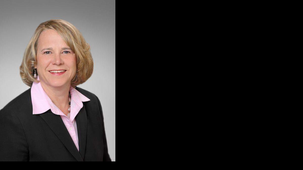 
Debbie Donovan
Consumer banking and solutions center manager, Intrust Bank
