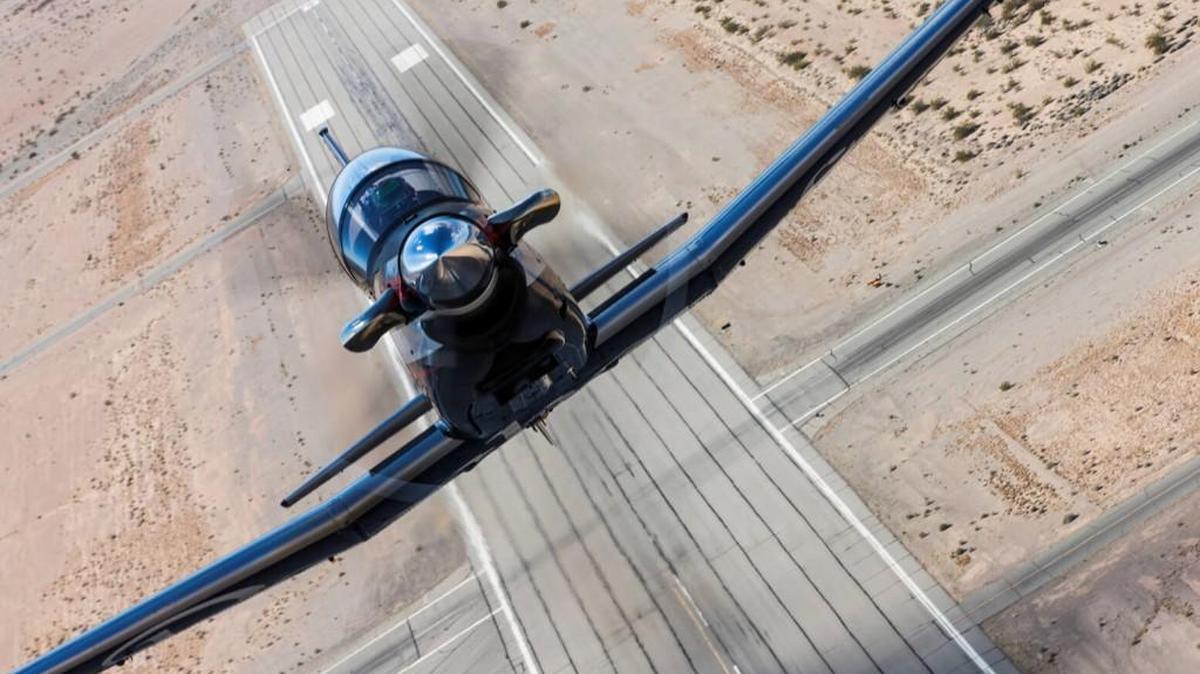 A Beechcraft T-6C.