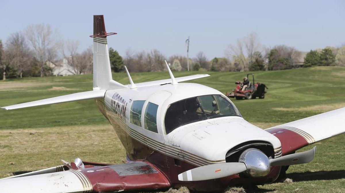 The single-engine airplane that crashed onto the Tallgrass Country Club golf course. (March 21, 2016)