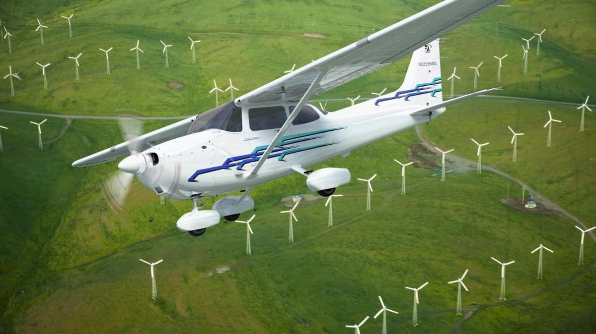 The Cessna Turbo Skyhawk JT-A uses a diesel engine from Continental that burns the more globally common Jet-A fuel.