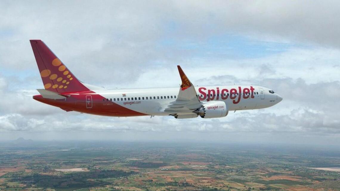 SpiceJet tacks on 100 airplanes to its Boeing 737 Max order