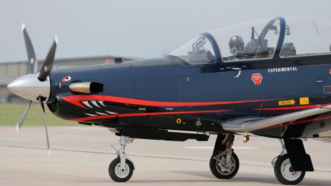 Air Force awards T-6 trainer contract to Beechcraft Defense unit