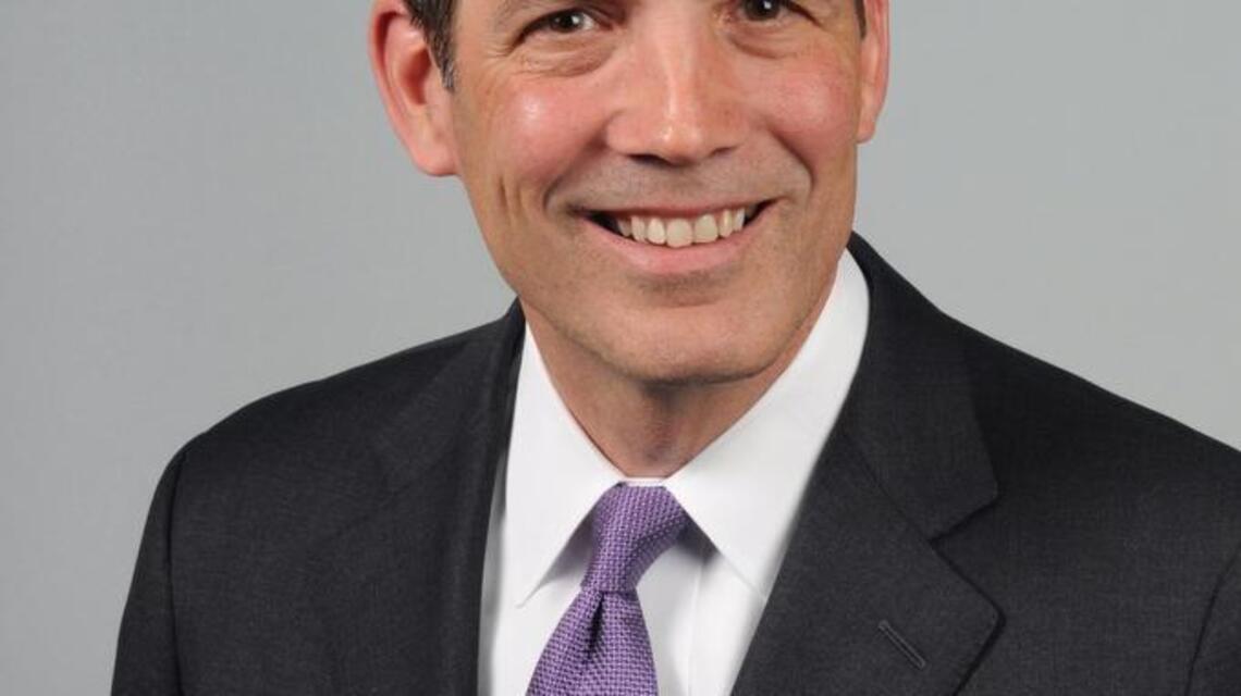 Lawson departs Spirit’s board early, Gentile to assume his spot