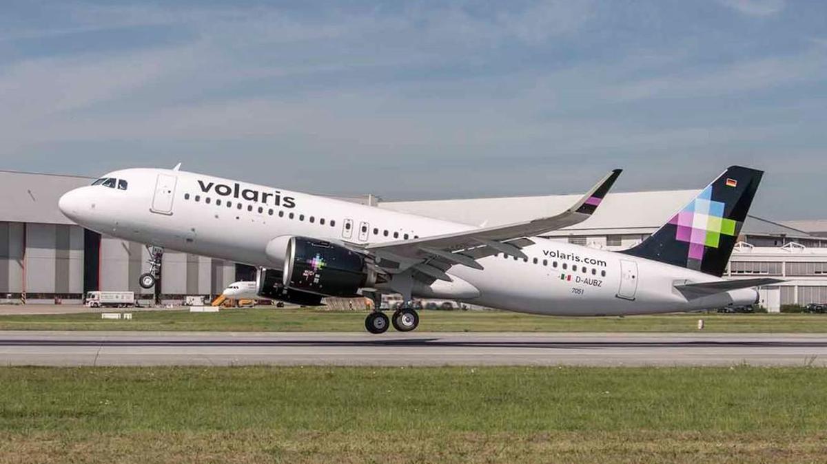 Volaris, a Mexican low-cost carrier, is the first North American airline to take delivery of an Airbus A320neo narrowbody jetliner.