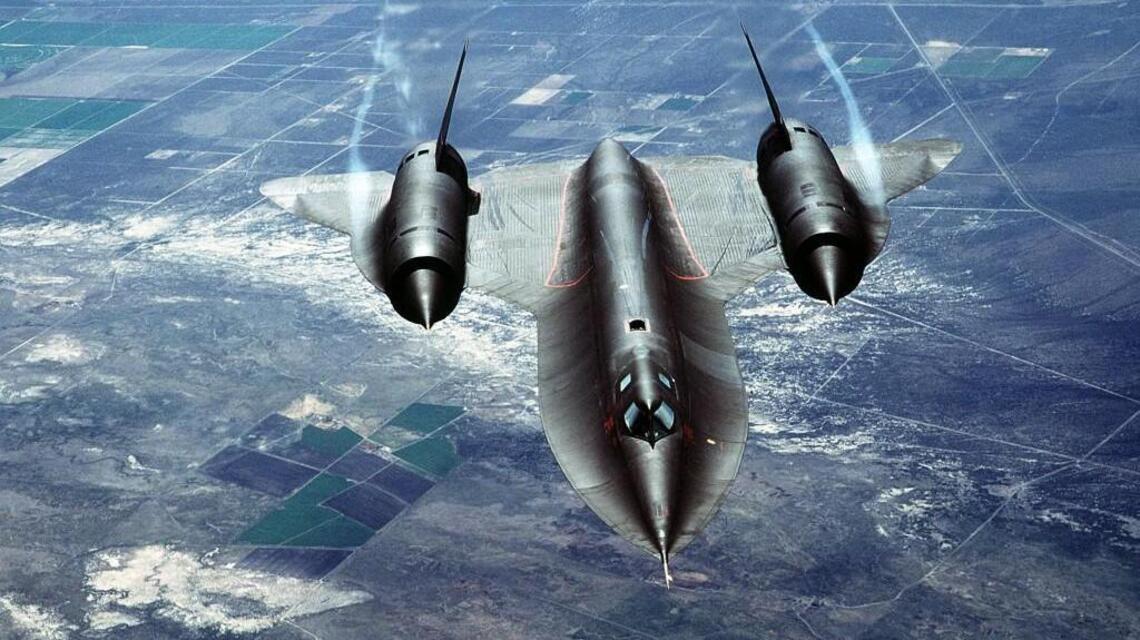 Spy plane crew to tell tales for fundraiser