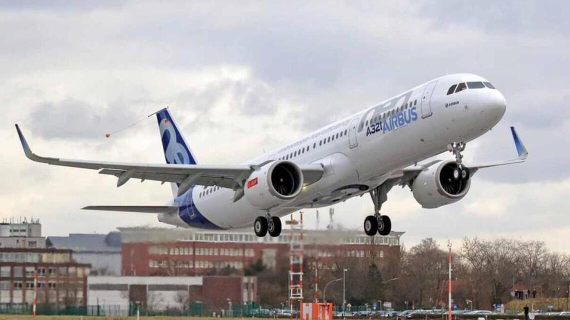 Airbus A321neo completes first flight