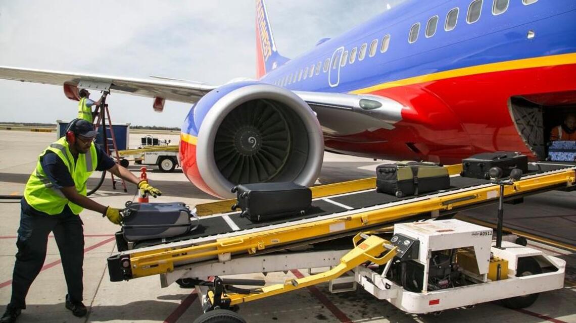 Report: Flight cancellations mark historical low in Nov.