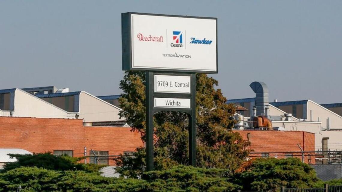 Textron Aviation looks to trim costs with early retirement, service center closings