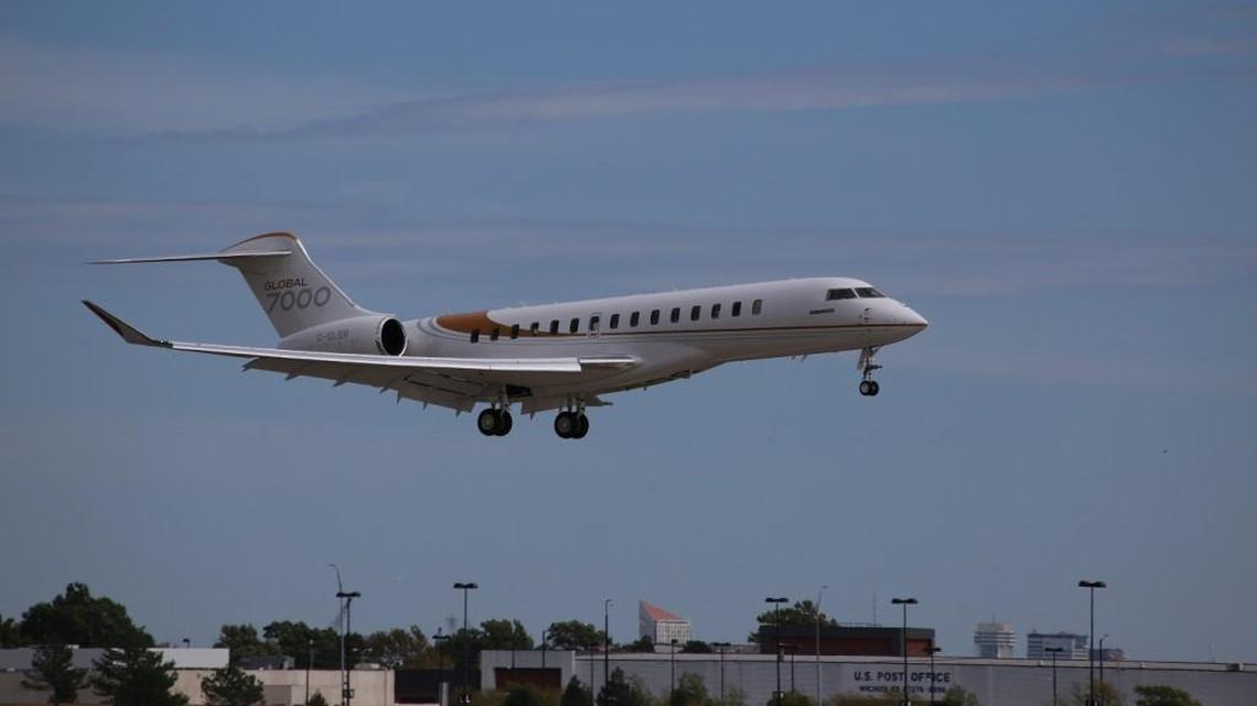 Fourth Bombardier Global 7000 test jet arrives in Wichita