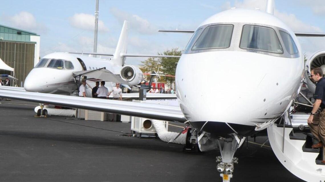 Business aviation flights down from Oct., up from last Nov.